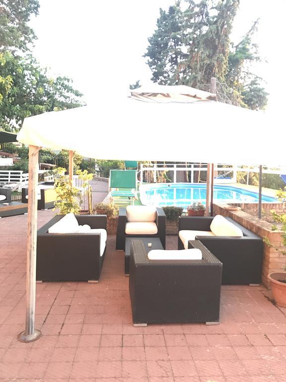 B&B Villa Delle Rondini Vibo Valentia Marina Exterior foto
