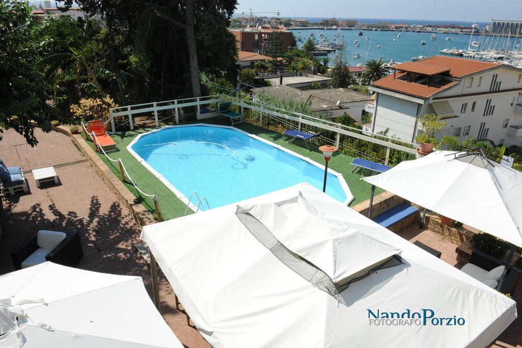 B&B Villa Delle Rondini Vibo Valentia Marina Exterior foto