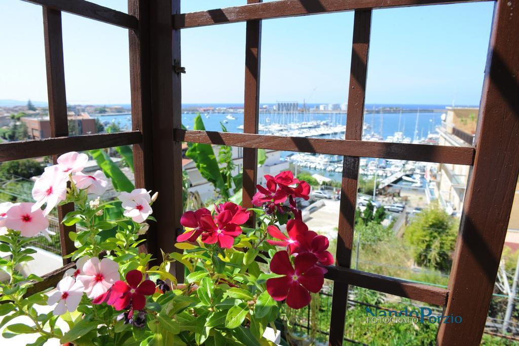 B&B Villa Delle Rondini Vibo Valentia Marina Exterior foto